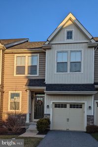 227 Ash Ln, Kennett Square, PA, 19348