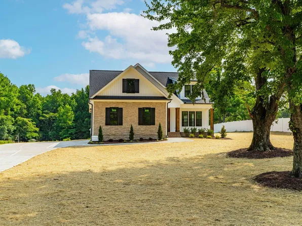 4924 Zebulon Rd, Zebulon, NC 27597