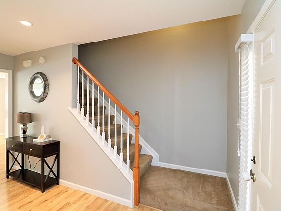 2nd image of 269 Deerfield Ln