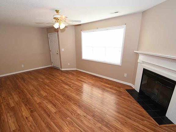 2nd image of 3959 Qqq7 Sterling Pointe Dr