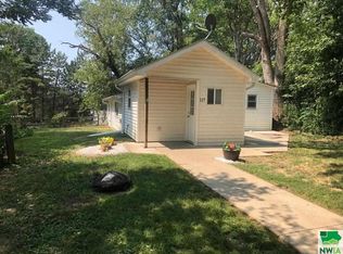 117 S Cornelia St, Sioux City, IA 51105