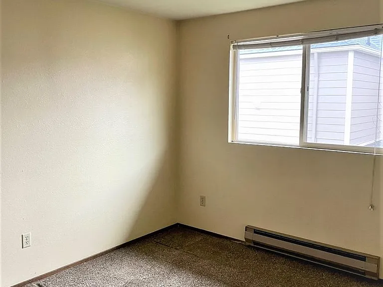2329 Orleans St — Photo 10