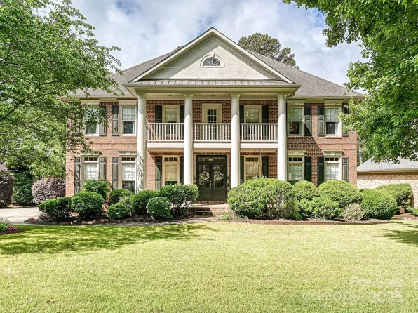 18419 Dembridge Dr, Davidson, NC 28036
