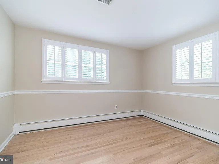 38 Chestnut Valley Dr — Photo 31