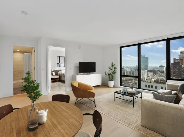 662 Pacific Street image 1 of 32