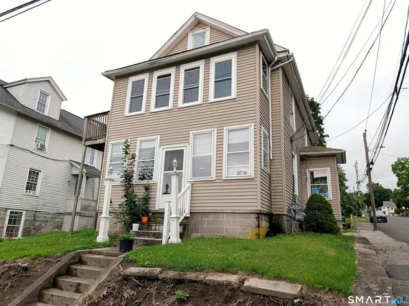 56 French St APT 2, Torrington, CT 06790