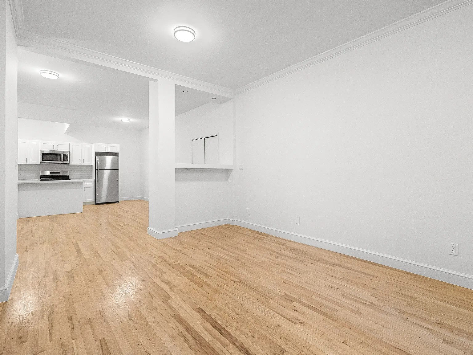 160 Bleecker Street — Photo 3