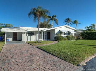868 SE 12th Way, Deerfield Beach, FL 33441
