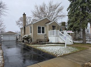 4122 Sunnyside Ave, Brookfield, IL 60513