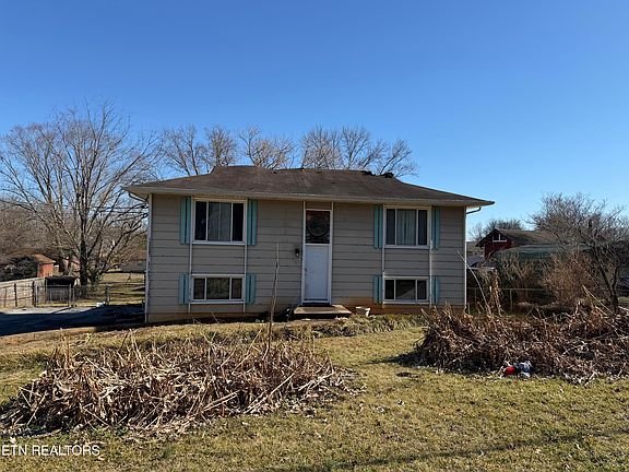 2nd image of 8204 Fallen Rock Dr