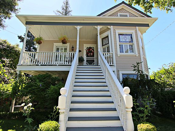 2nd image of 816 52nd St