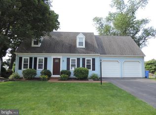 3856 Kings Arms Ln, York, PA 17402