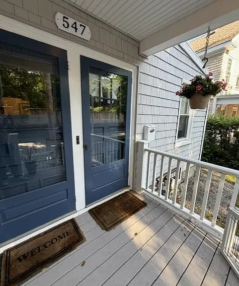 547 Spring St #2 — Photo 12