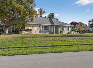 2092 SE Allamanda Dr, Port Saint Lucie, FL 34952