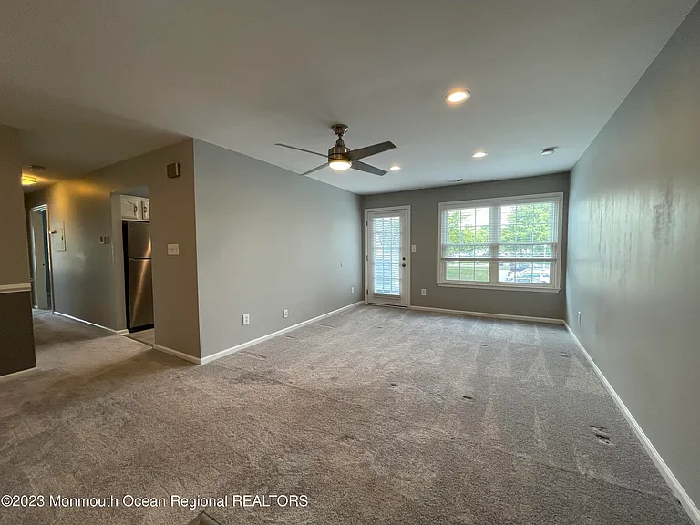 134 Cypress Ct — Photo 4