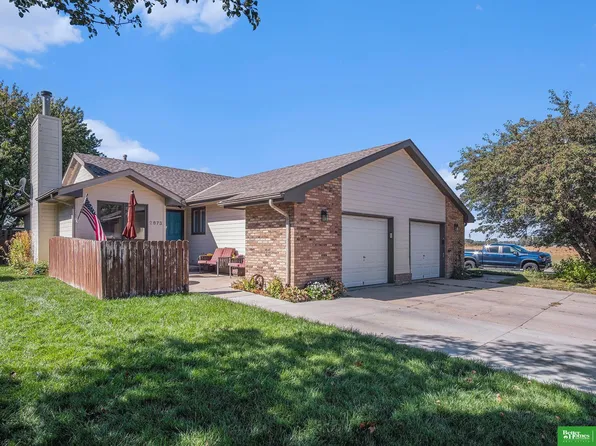 2673 Seaton Ave, Fremont, NE 68025
