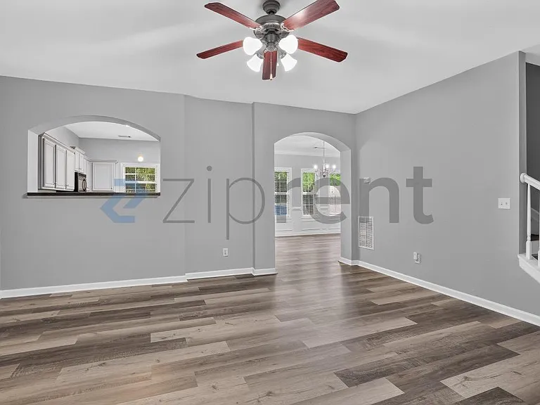 118 Meeting Place Rd — Photo 8