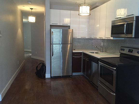 5th image of 168 Throop Ave #11RKA