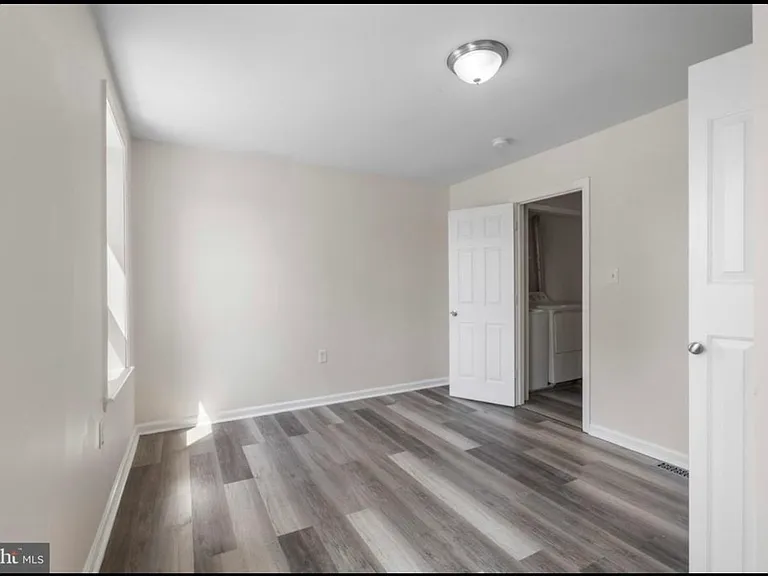 2429 N 10th St #2 — Photo 13