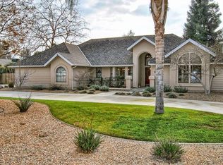 5809 W Stewart Ave, Visalia, CA 93291