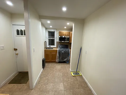 Rented by Highline Residential | media 1