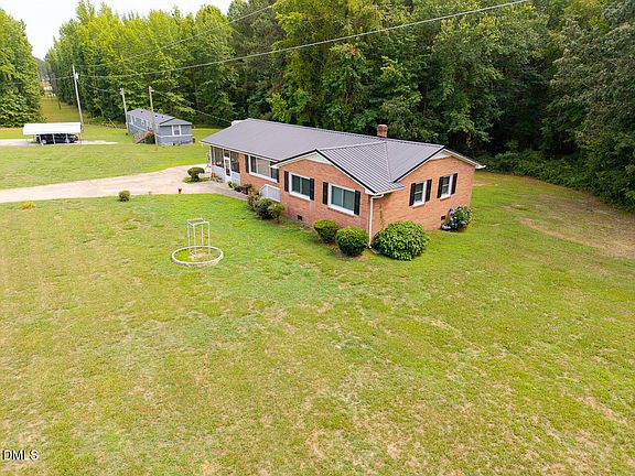 3rd image of 292 Ernest Turner Rd
