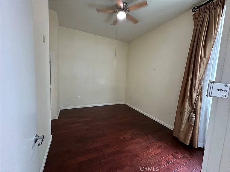 238 S Arroyo Pkwy #213 — Photo 17