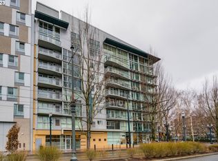 533 NE Holladay St APT 709, Portland, OR 97232