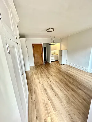 Rented by CLB Realty | media 2
