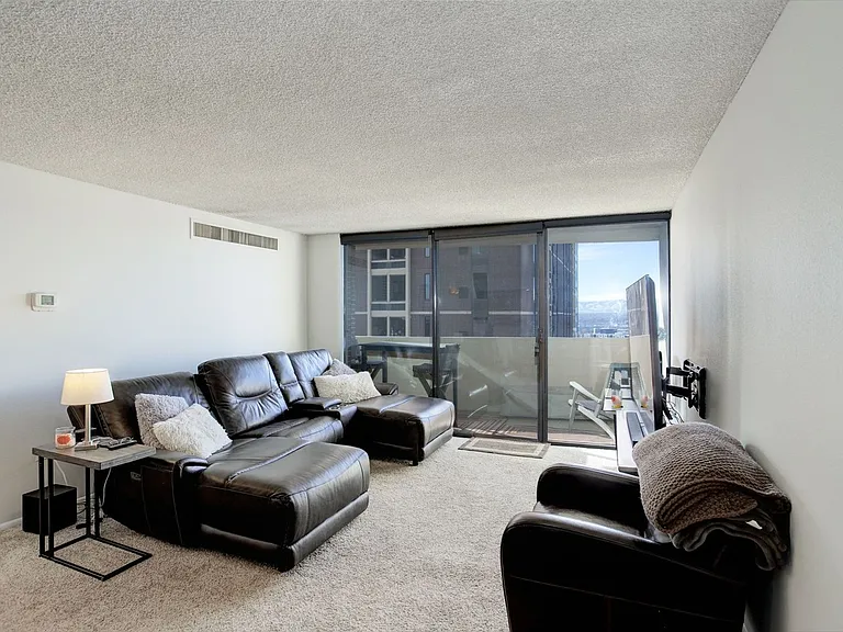 1020 15th St #23L — Photo 15