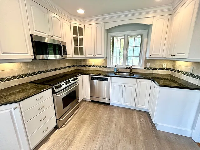 Mountain Rd — Photo 5