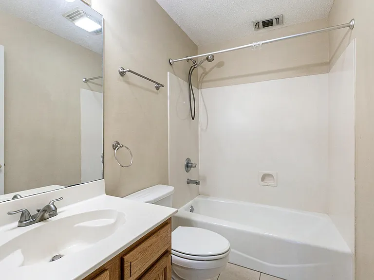 472 Vireo Dr — Photo 11