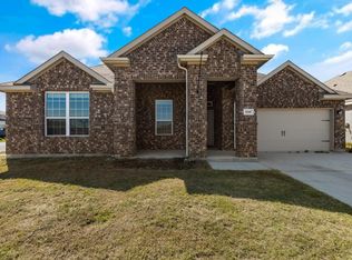 1440 Wavelet Dr, Azle, TX 76020