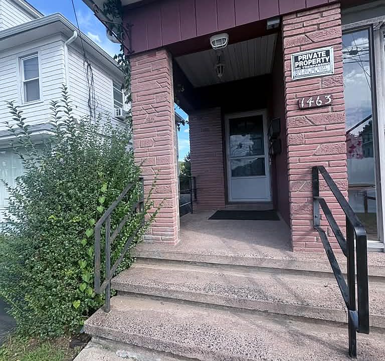 1st image of 1463 Dixwell Ave #3
