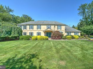 1219 Turnbury Ln, North Wales, PA 19454