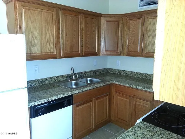 7010 N 68th Dr #1 — Photo 2