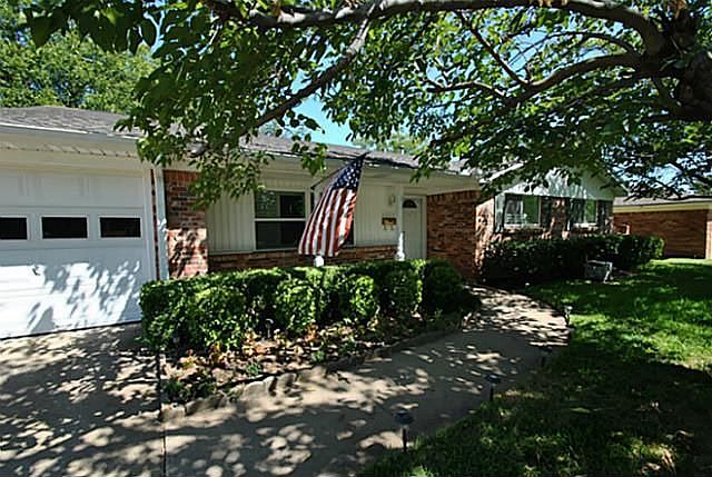 1st image of 4920 Caton Dr