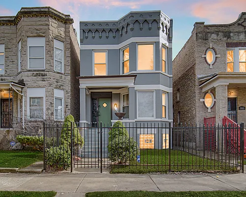 7011 S Prairie Ave #2 Photo 1