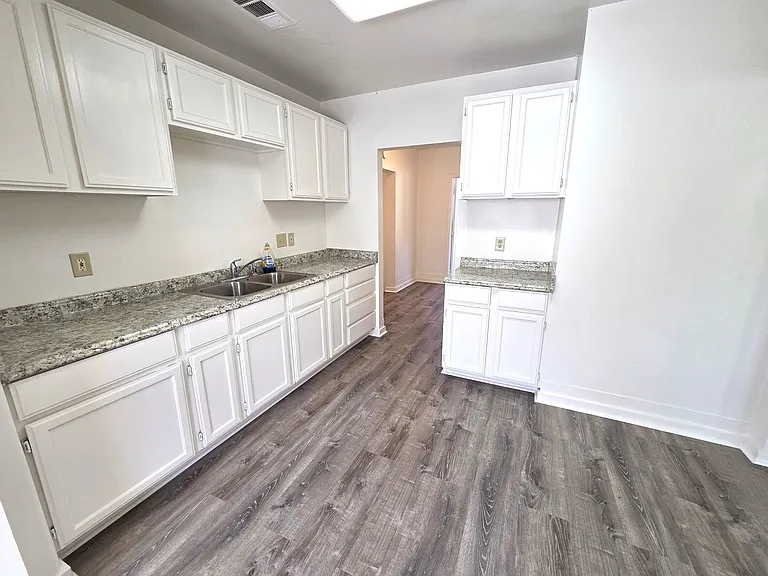 345 W Kanai Ave — Photo 10