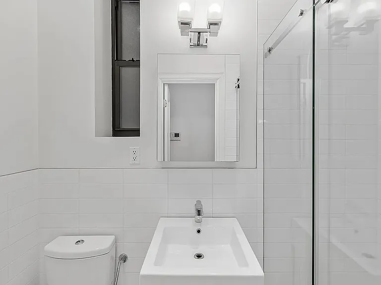 529 E 83rd St #3E — Photo 6