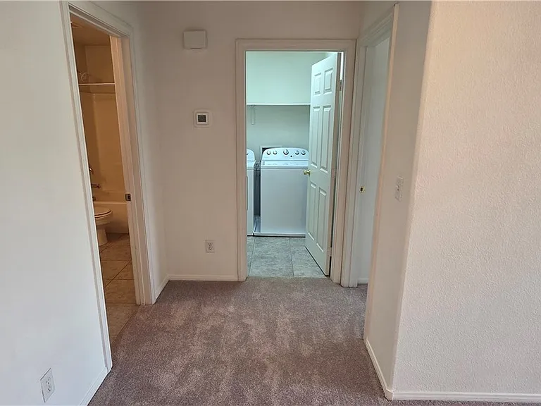3358 Hillside Garden Dr — Photo 18
