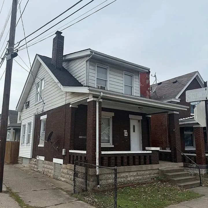 1729 Garrard St