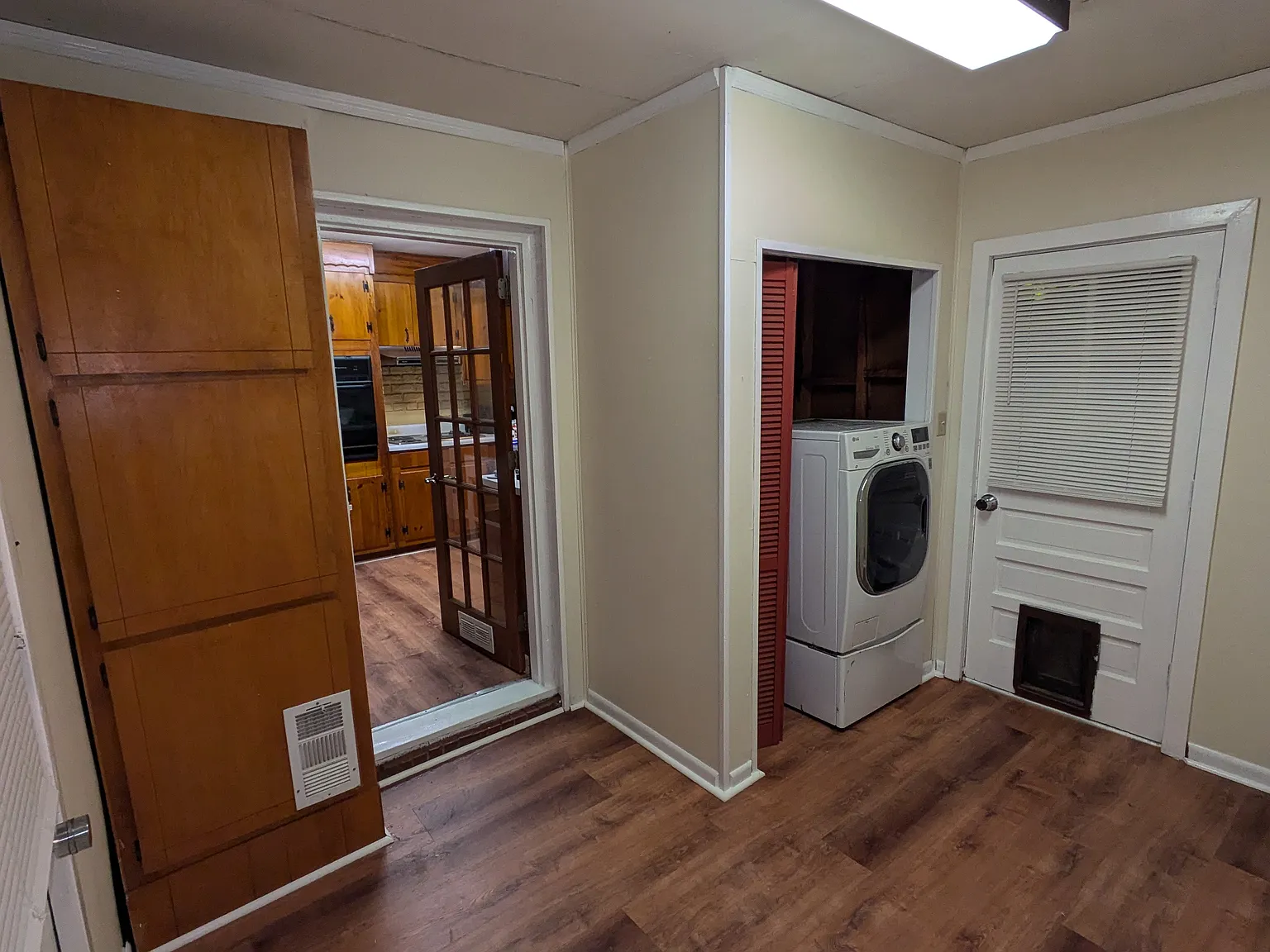 3 bed, 1300 sqft, $1,299 — Photo 3