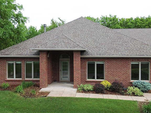 2nd image of 91 Deerwood Ct