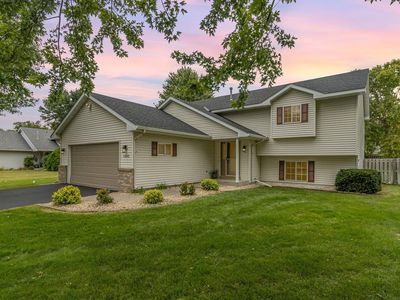 1402 Bluebill Blvd, Buffalo, MN, 55313