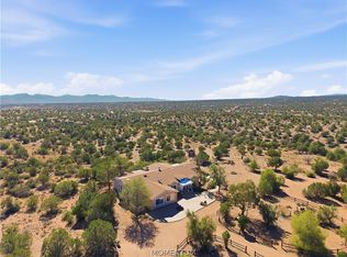 10450 E Cedar Ridge Dr, Kingman, AZ 86401