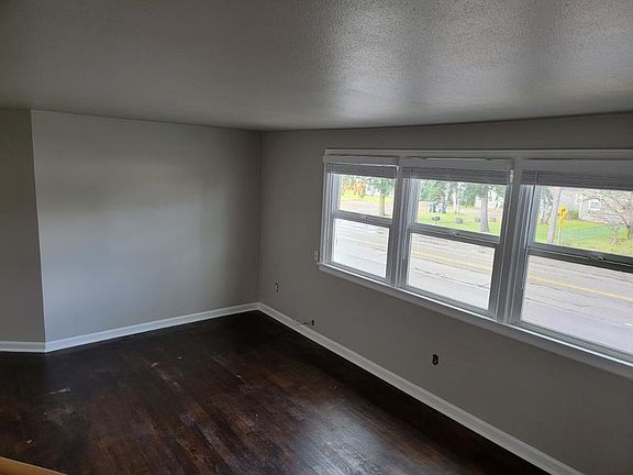 5th image of 6708 Steilacoom Blvd SW #3