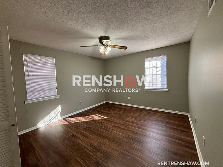 4444 Arnold Cv — Photo 13