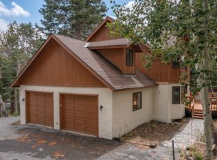 85 Summit St, Mammoth Lakes, CA 93546