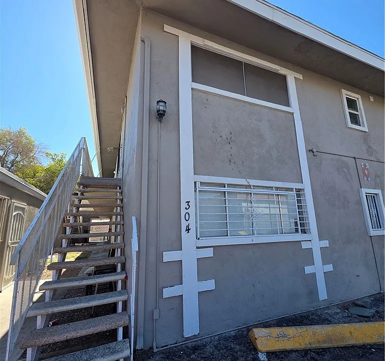304 Orland St #39
